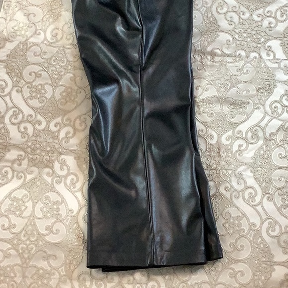 MICHAEL KORS Black. PLEATHER PANTS. NWT - Picture 4 of 7